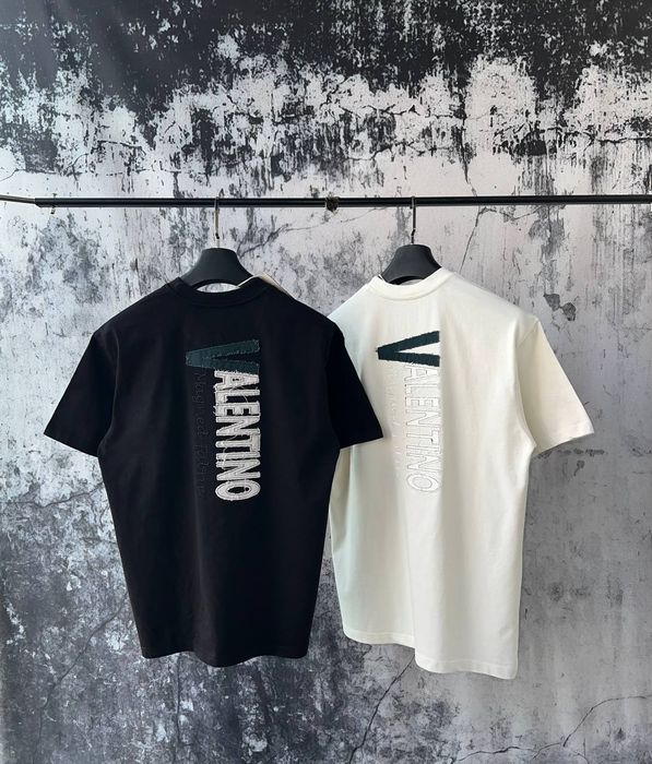 Мъжки тениски различни модели