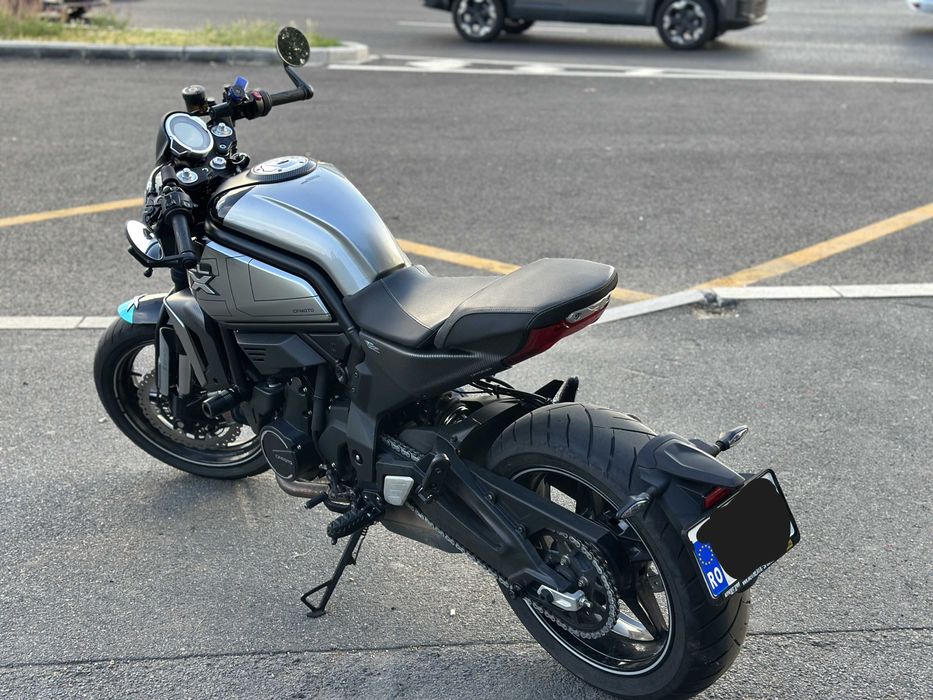 CF Moto CLX 700 Sport