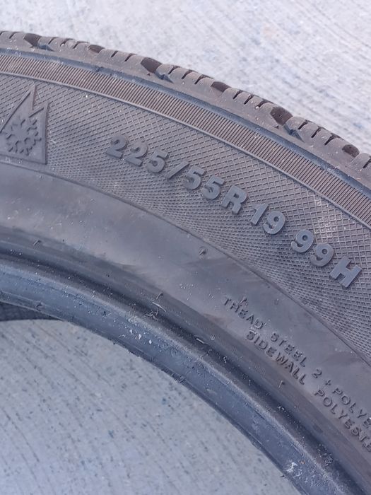 Vind set caucucuri de earna originale