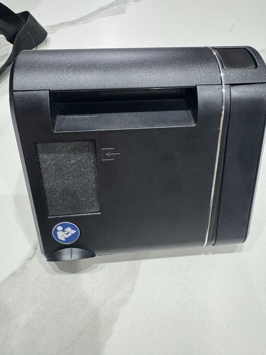 CPAP апарат за сънна апнея: Löwenstein Prisma 20A (180 часа, почти нов) + DreamWear маска