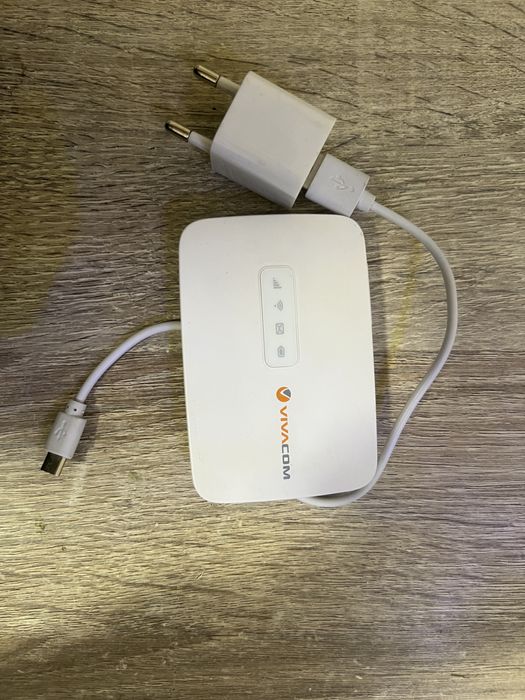 Бисквитка/Рутер Vivacom + Кабел и Захранване !