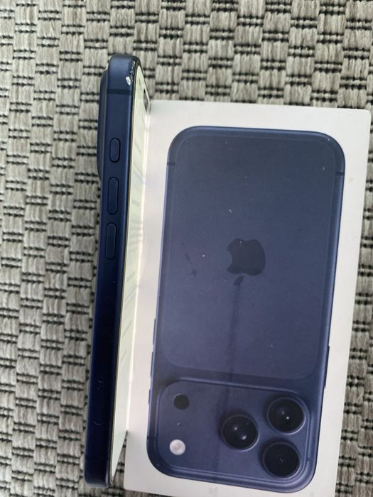 Iphone 17 pro blue 256 gb