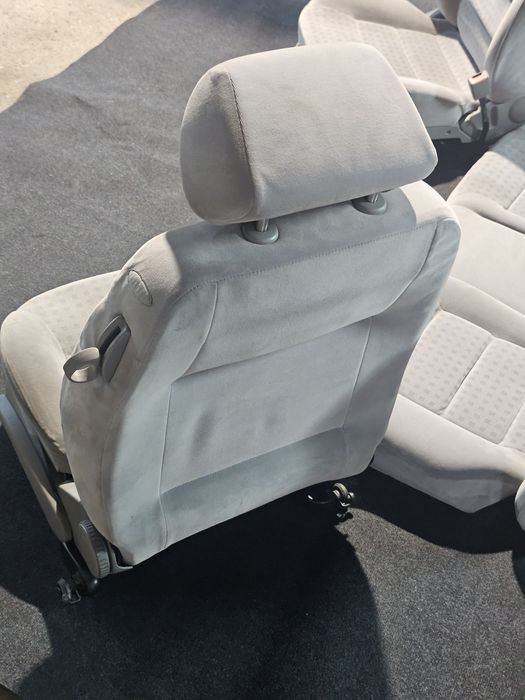 Interior velur Volkswagen Golf 4 hatchback (2usi)
