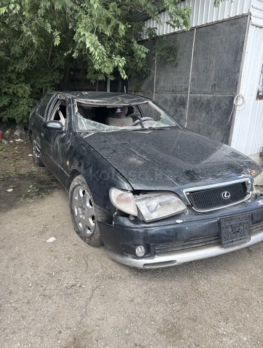 В разборе лексус Gs 300 147 кузов