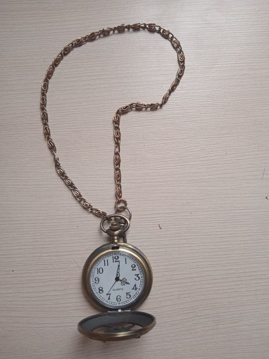 Срочно продам карманные часы