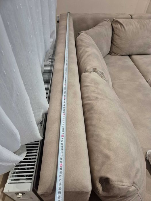 Разтегателен диван