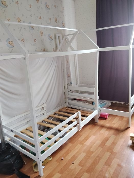 Отдам даром детские кровати