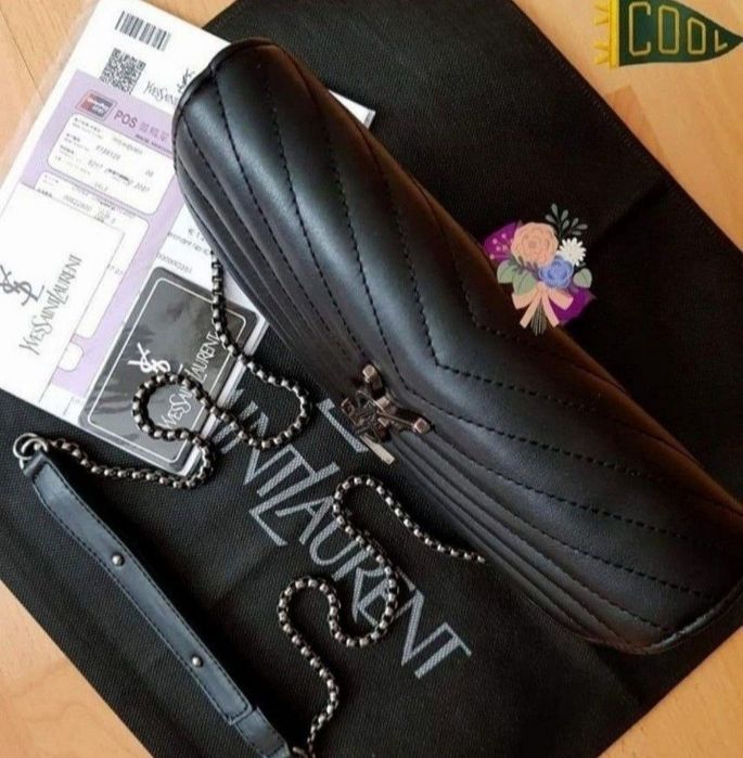 Geanta mini tip plic,accesorii metalice, saculet, etichetă