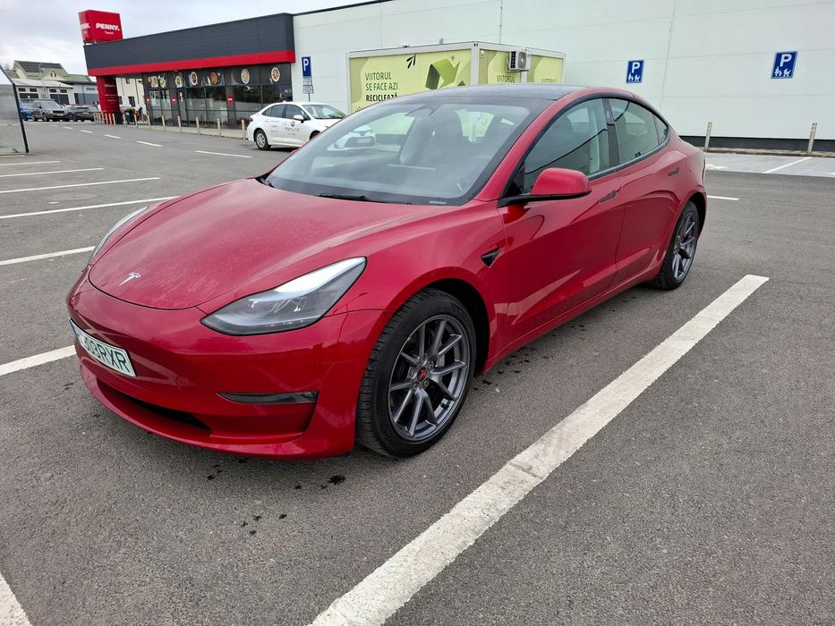 Tesla Model 3 Long Range, Prima Inmatriculare NOIEMBRIE 2022, Vopsea Originala