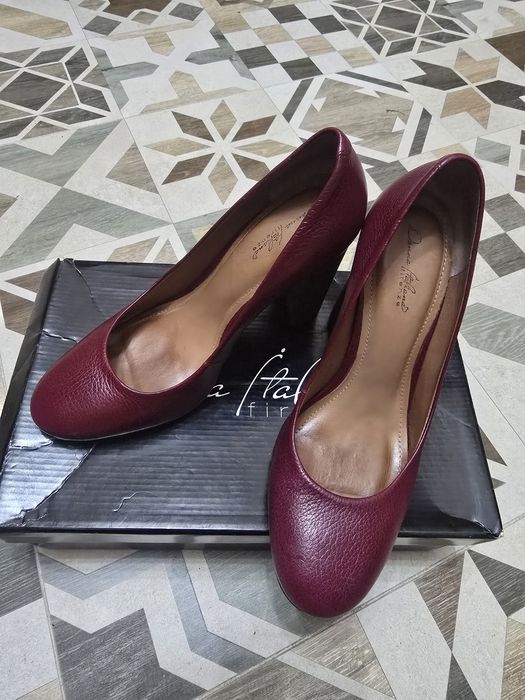 Обувки на ток от естествена кожа