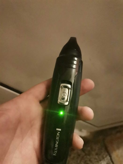 Тример Remington с приставки за подстрижа