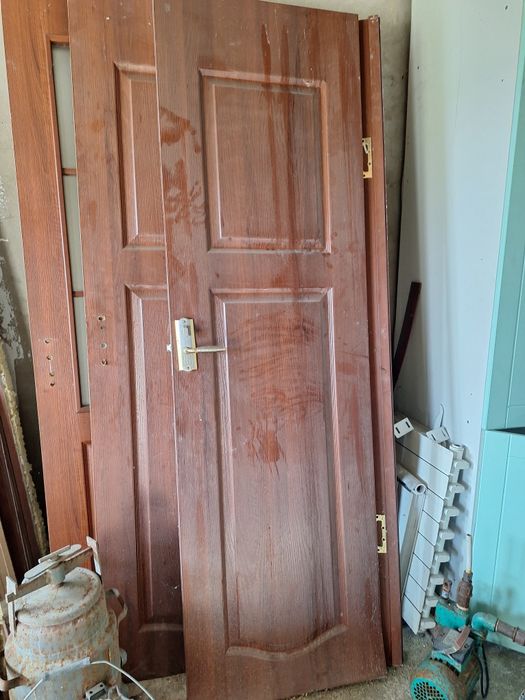 Бөлме есіктері сатылады!