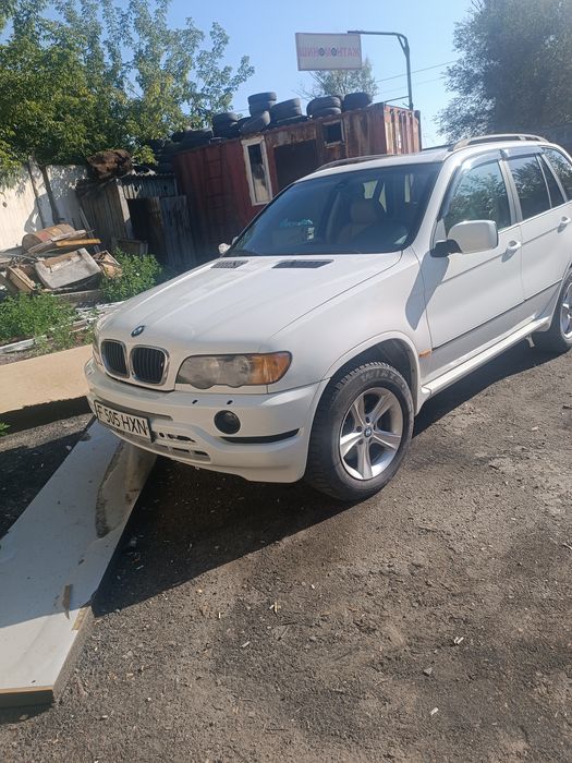 Продам BMW X5 2003