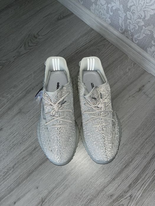 Yeezy 350 static reflective