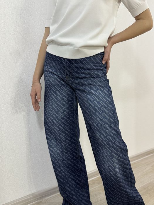 Луксозни дамски дънки