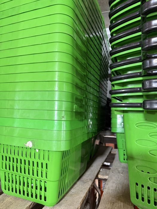 Корзинки покупательские б/у