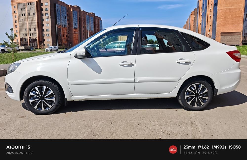 Лада гранта Lada Granta FL 2020 год