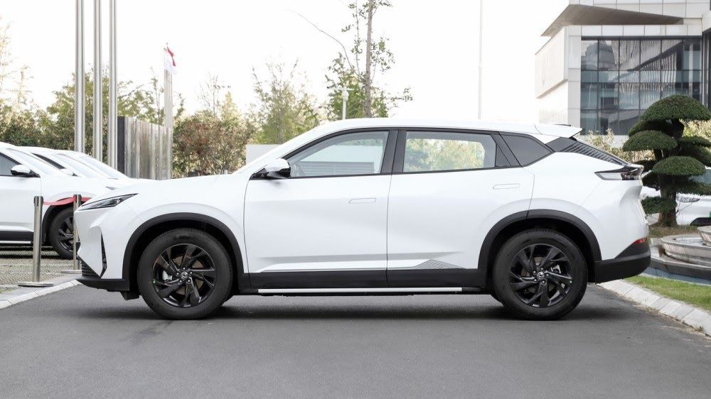 Dongfeng Aeolus Sky EV01.

Год выпуска : 2025.
Запас