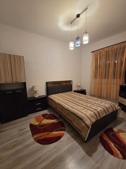Casa de vanzare, 4 camere, I Heliade Radulescu