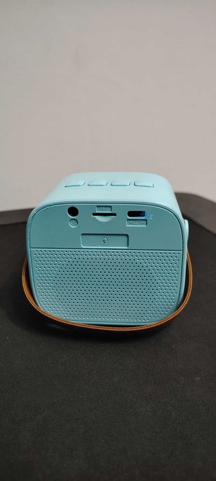 Мини караоке система, Bluetooth Колонка с безжичен микрофон !