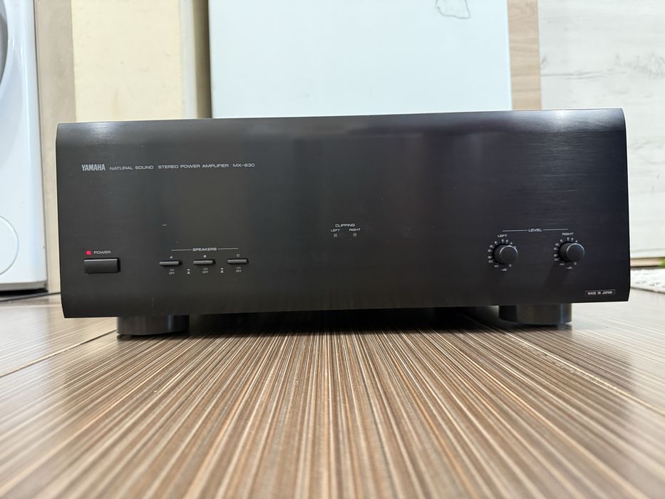 Yamaha MX-830 качествено Стъпало