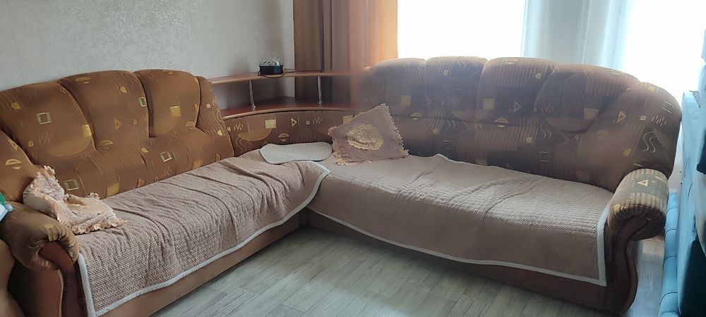 Угловой диван б/у
