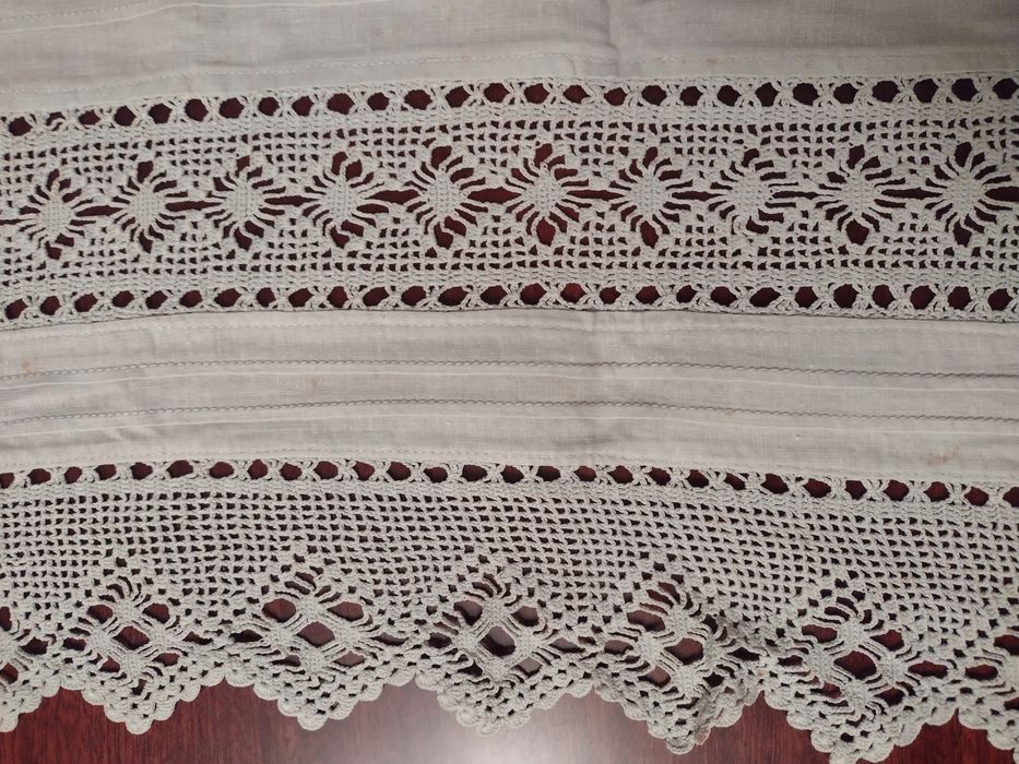 Кружева ручной работы старинные