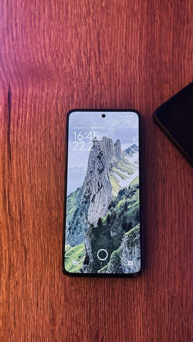 Продам Xiaomi 12 Lite