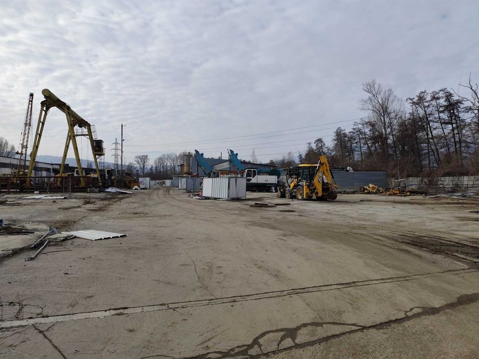 Дава се под наем Склад в София, 7-ми 11-ти километър - 300 кв.м за 1500 € - Снимка #3