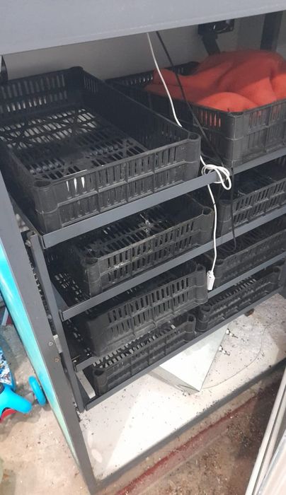 Продам инкубатор
