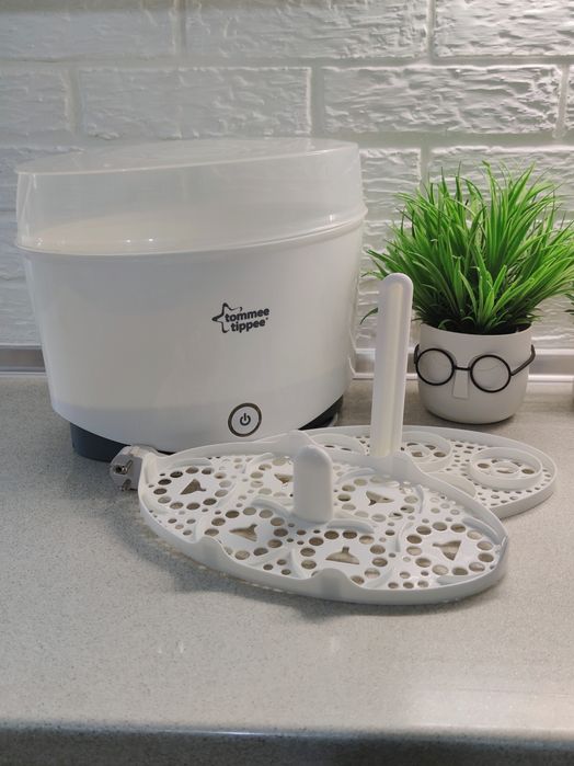 Продам стерелизатор Tommee Tippee