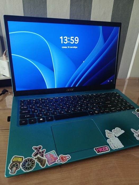 Ноутбук Aser, требует ремонта