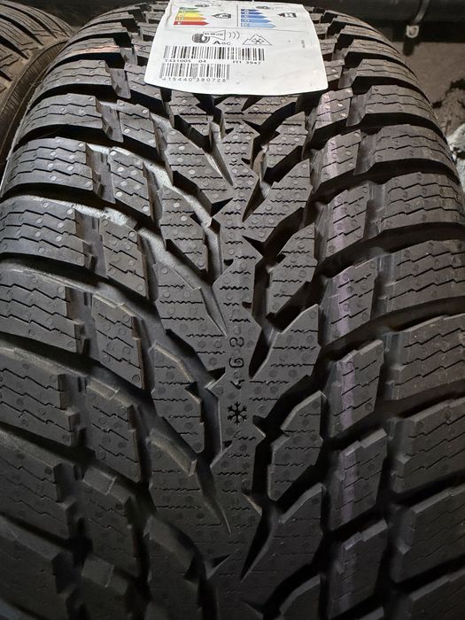 225/45/17 Nokian 2бр НОВИ дот22