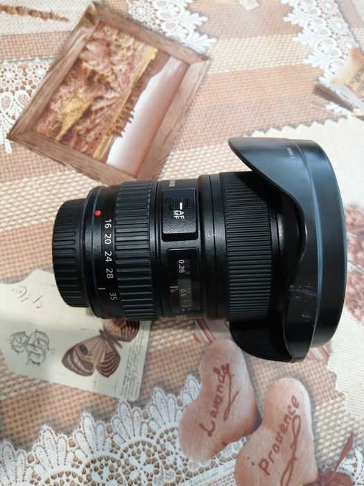 Продавам обектив Canon EF 16-35 f/2.8L II