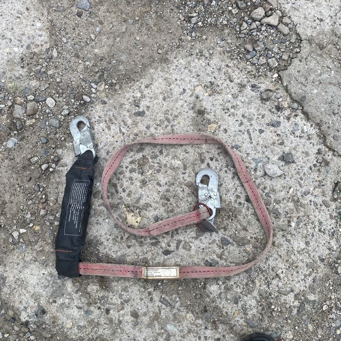 Колан за алпинисти, колани, обезопасителен колан