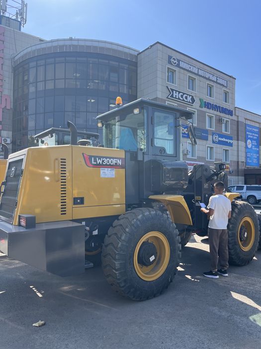 Услуги фронтального погрузчика