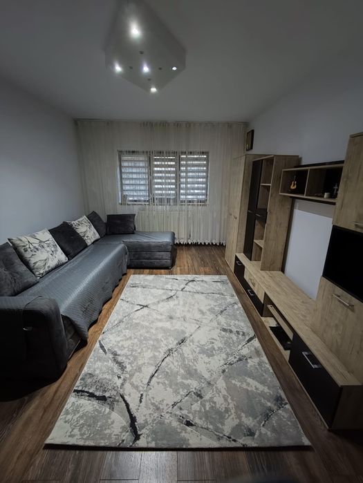 Apartament de închiriat cu 2 camere zona Dacia, Iasi