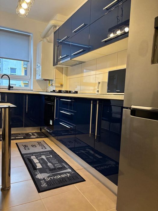 Apartament cu 2 camere de vanzare.