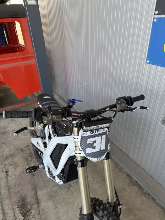 Sur-Ron Light Bee X   2025