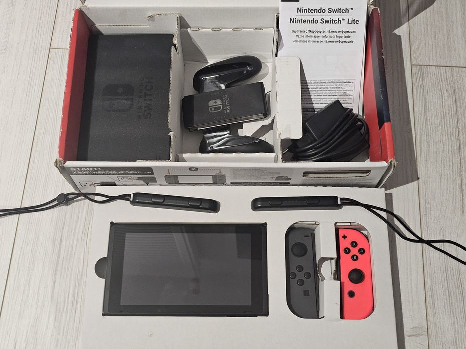 Vand consola nintendo switch v2