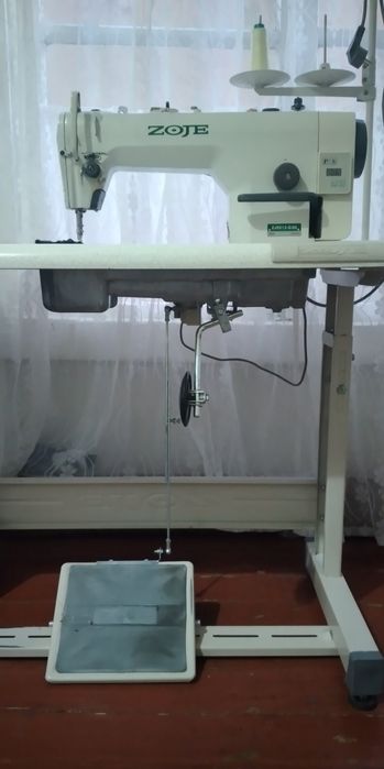 Тикув машинаси Чоклари яхши. (швейн. машина)  ZOJE сотилади. Нархига к