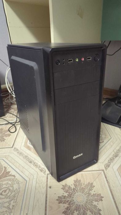 Продаю офисный компьютер
