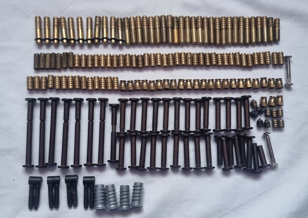 Accesorii pt mobilier