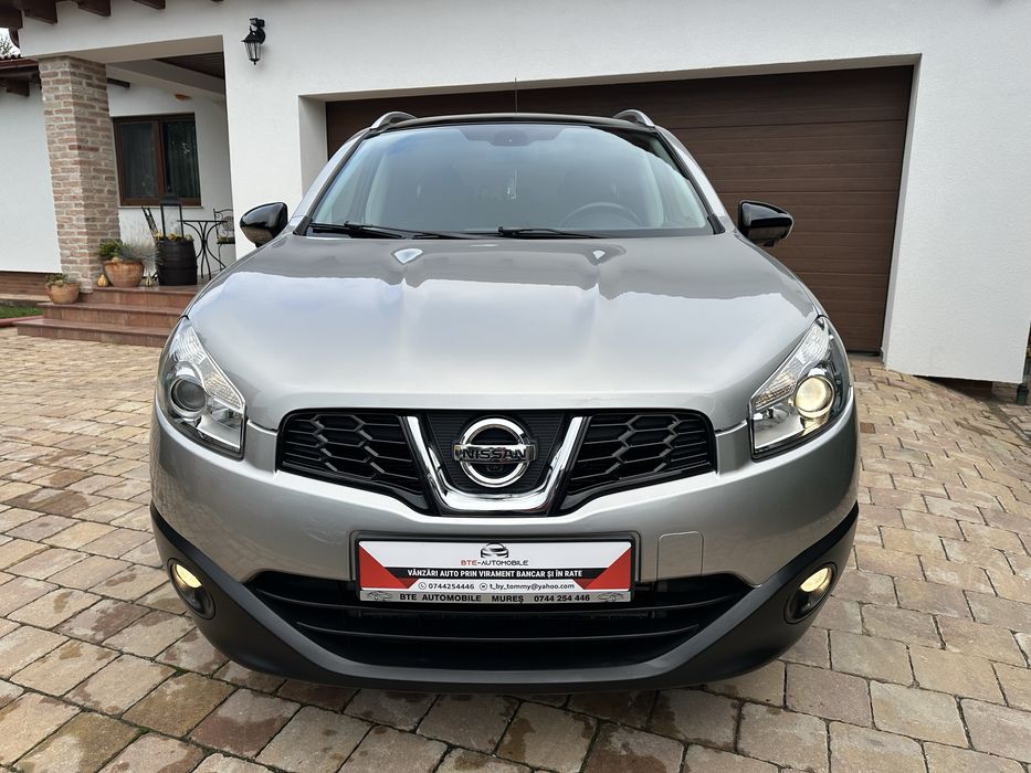 Nissan Qashoai 2012  7 Locuri 4X4