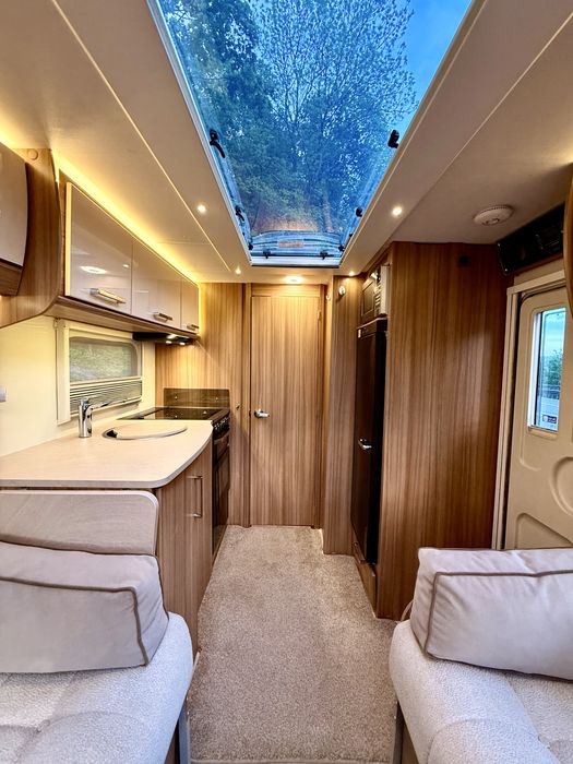 Rulota Lunar Lexon 590 Ultima | Model Rar Premium | Cort aer + Mover