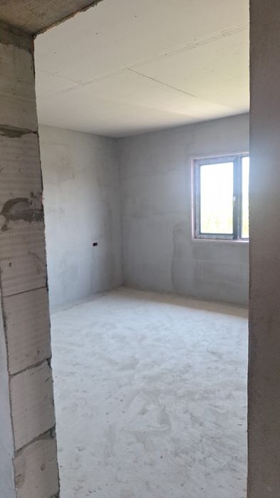 Casă individuală 120mp | Teren 402 mp (2 fronturi) | Ișalnița (Str. Ion Creangă) – Se acceptă schimb!