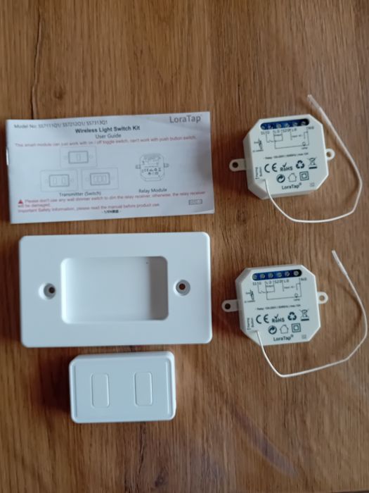 Безжичен ключ за осветление с два приемника