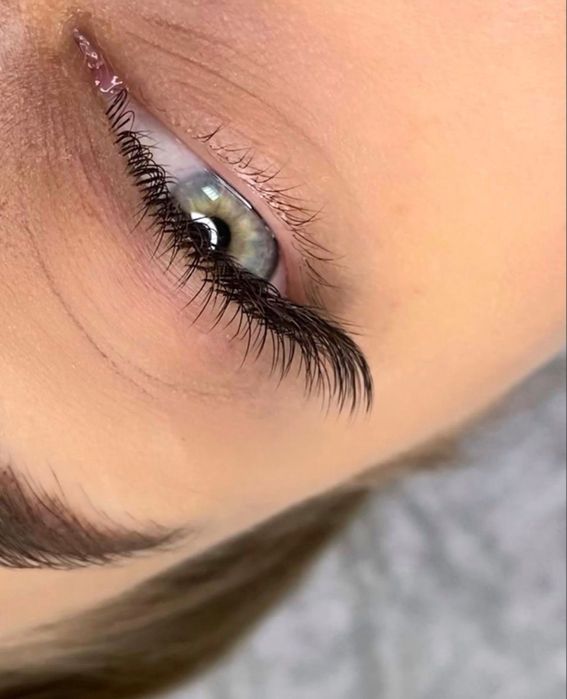 Наращивание ресниц со скидкой от 5000