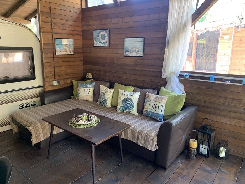 Каравана, бунгало,Градина под наем - БИЖУ