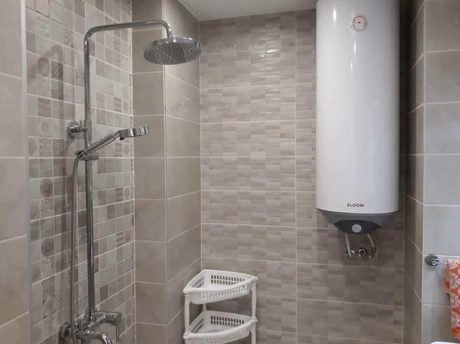 Дава се под наем Тристаен апартамент в Пловдив, Център - 70 кв.м за 500 € - Снимка #6